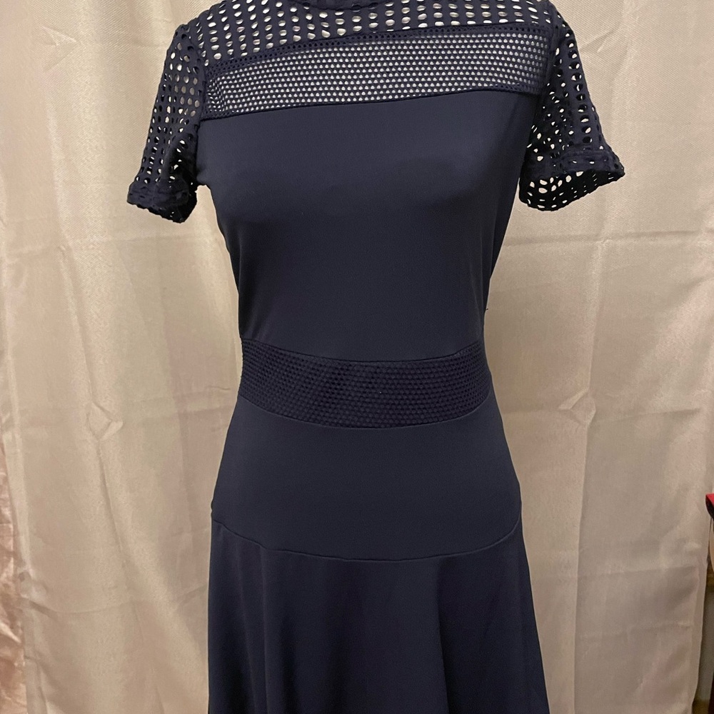 KORS Michael Kors Blue Sheath Midi Dress with Crew Neck and Short Sleeves